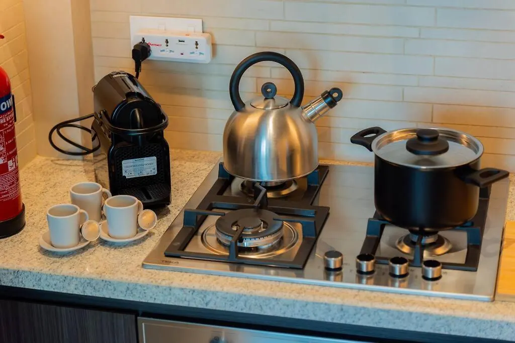 Elite Escape Holiday Home - 1 Bhk Getaway With Dubai Mall Access - 1502 Apartment